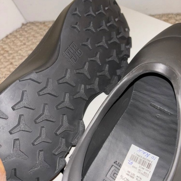 Givenchy monumentals - Picture 4 of 5